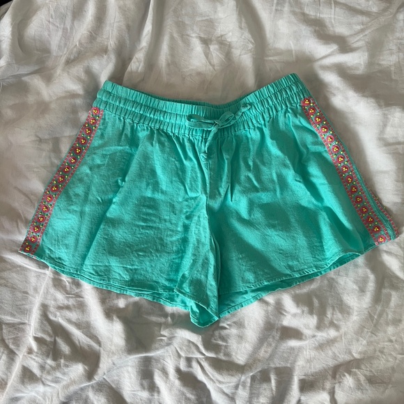 Vineyard Vines Linen Embroidered Shorts - Picture 1 of 6